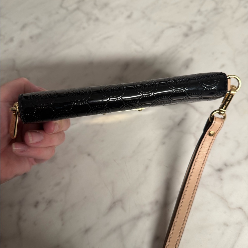 Michael Kors Jet Set Black and Gold Embossed Wristlet - Picture 10 of 11